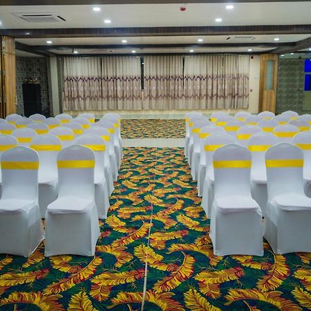 Ratnaa Resort Khamshet Екстер'єр фото
