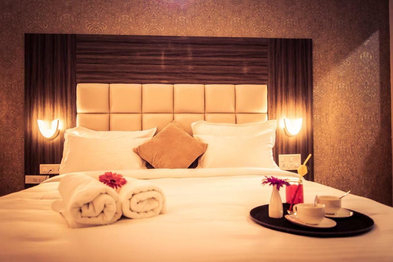 Ratnaa Resort Khamshet Екстер'єр фото